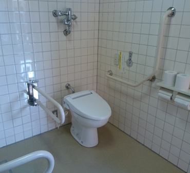 小原福祉センターふくしの里 多目的トイレ 屋内一般利用者用03