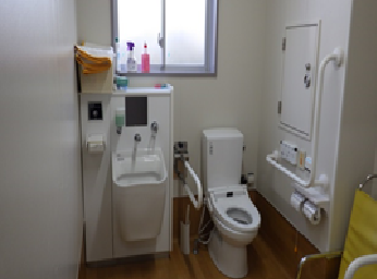 四郷小学校 トイレ02