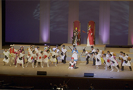 写真：豊田市教育自主研究グループが合唱ミュージカルを開催