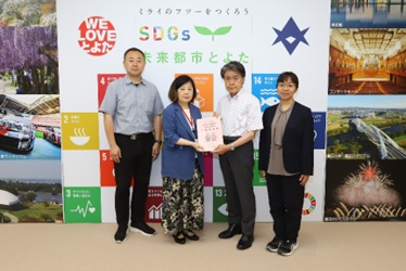 とよた子どもの権利擁護委員と市長