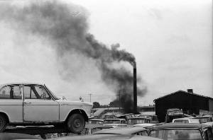 写真：1970年以前の豊田市内の工場