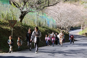 家族連れの参加者