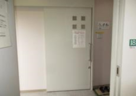 運動公園弓道場　談話室前トイレ01