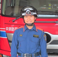 中消防署　警防担当の女性職員
