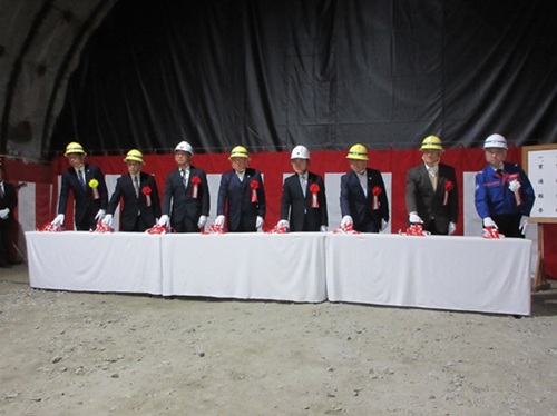 新伊勢神トンネル貫通お祝い会　3月25日（水曜日）