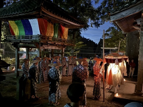 綾渡の夜念仏と盆踊　8月15日（土曜日）