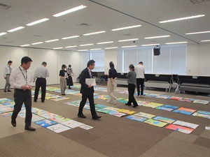 ポスターの審査会