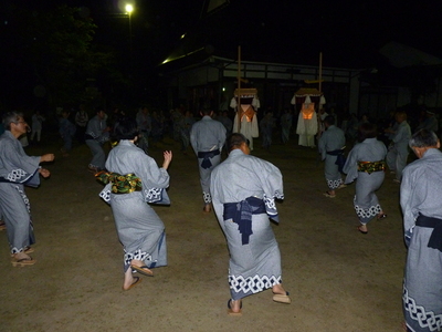 綾渡の夜念仏と盆踊 手踊り