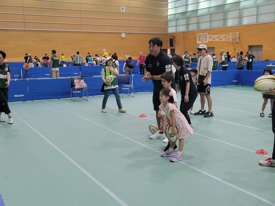 ラグビー体験中