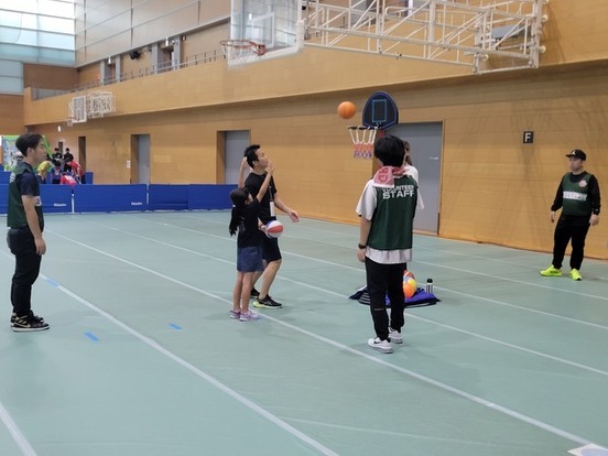 バスケ体験中