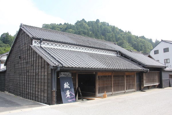 写真：旧鈴木家住宅主屋