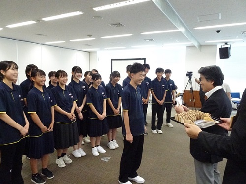 中学生海外派遣団の出発報告　8月18日（金曜日）