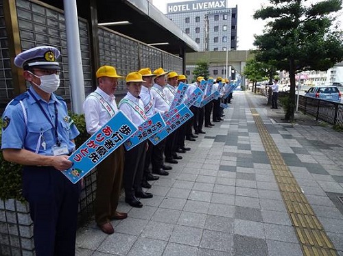 豊田市議会交通安全街頭活動　9月1日（金曜日）