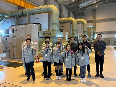 中部ポンプ場会場での参加者集合写真