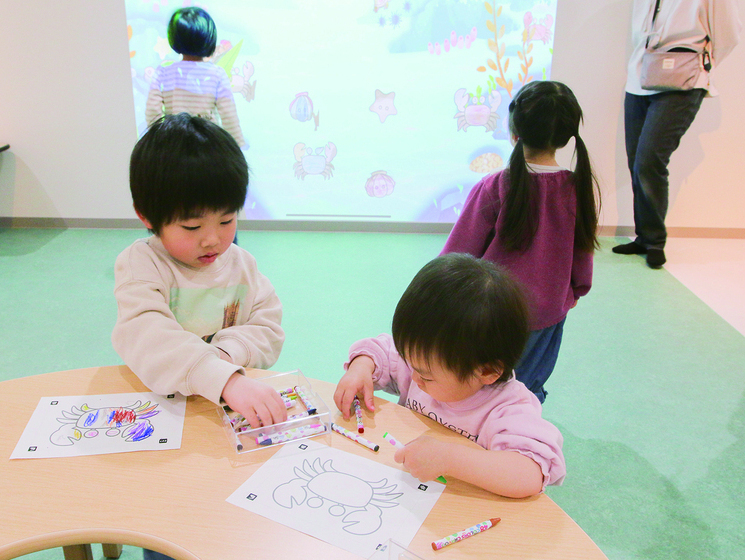 リニューアルした地域文化広場「こども体験館」の様子