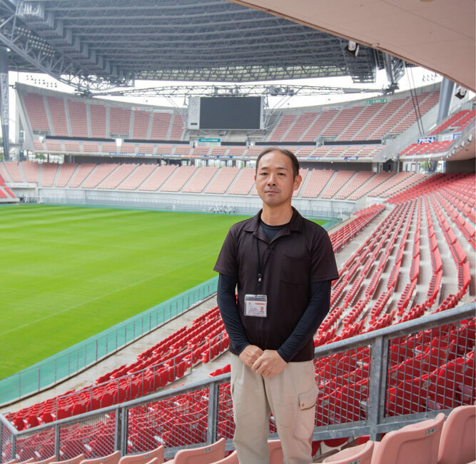 豊田スタジアム　グラウンドキーパー　川角剛史さん