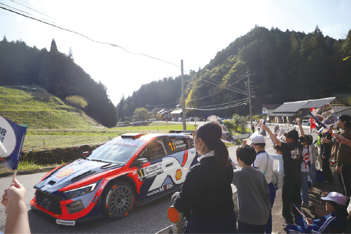 世界ラリー選手権 フォーラムエイト・ラリージャパン2025の様子