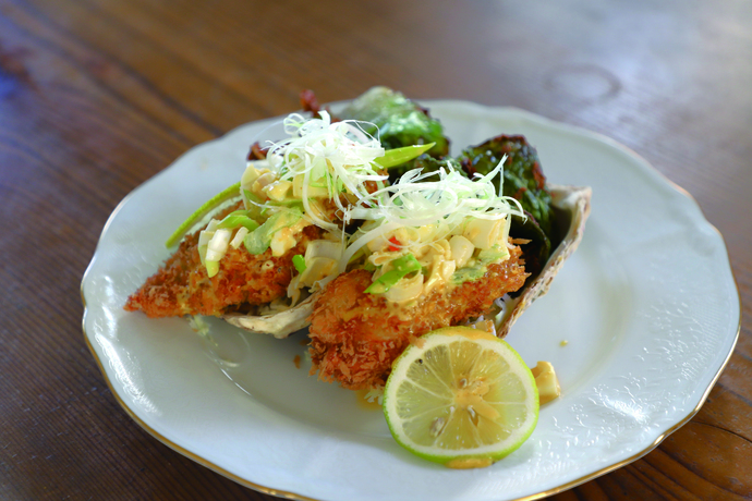 かきフライ　冬野菜のタルタルソース添え