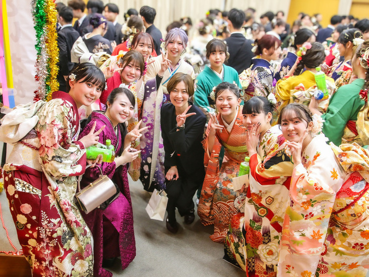 二十歳のつどいの様子