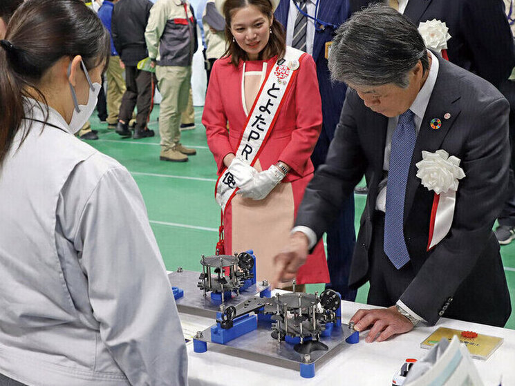 「からくり＆デジタル展」の様子