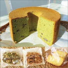 coffee & bakery ZELKOVA