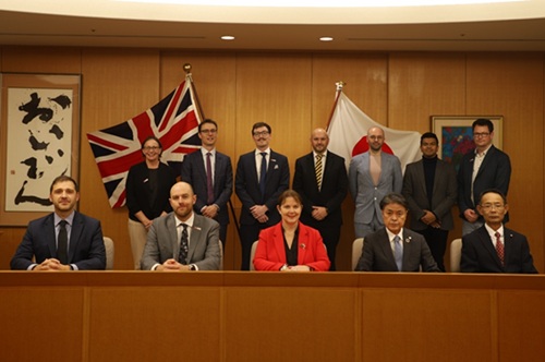 英国イースト・ミッドランズ合同行政機構訪問団　10月6日（月曜日）