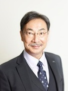 千田嘉博氏（写真）