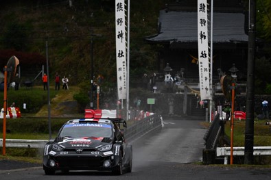 三河湖SS / PS / LIVE TVポディウム