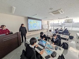 「メタ×ラリ！」の様子（1）