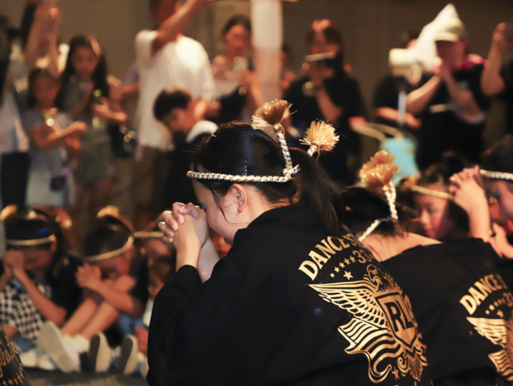 写真：おいでん総踊り