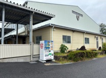 ＜設置した自動販売機（朝日丘中学校）＞画像