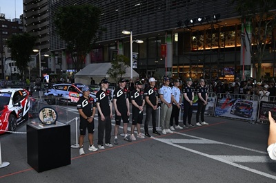 Rally Japan Street Session 2026 WRCドライバー9名によるサイン会