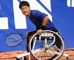 競技中の三木拓也選手