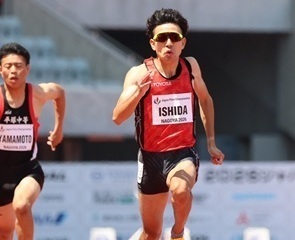 競技中の石田駆選手