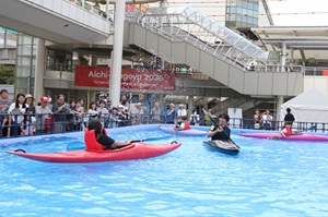 写真説明:オープニングイベントの様子