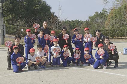 写真：とよたスポーツ体験講座「投げ方教室」