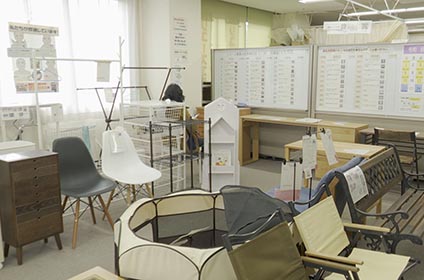 写真：リユース工房で「新生活フェア」を開催