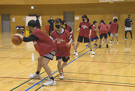 写真：豊田スポーツアカデミー 女子バスケットボールクラス開校