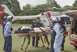 写真：ドクターヘリを活用した合同訓練