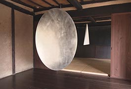 写真：多次元を露わにする Artist unit-NAGI 展