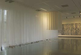 写真：企画展「掌の記憶 かのうともみひさし」