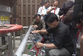 写真：足助地区における断水を想定した応急給水訓練