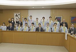 写真：技能五輪全国大会 全国障害者技能競技大会 受賞･入賞者 市長訪問