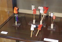 写真：郷土玩具展 干支と午