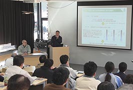 写真：市内事業者向けの「環境取組技術支援セミナー」