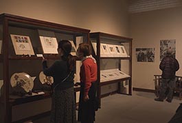 写真：ふたつのコレクション展