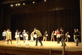 写真：「綾渡の夜念仏と盆踊」講習会