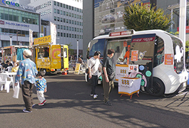 写真:e-Paletteを活用した飲食販売の実証実験を実施